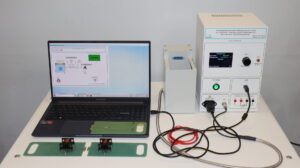 Исследовательский лабораторный стенд по изучению температурной зависимости металлов и полупроводников